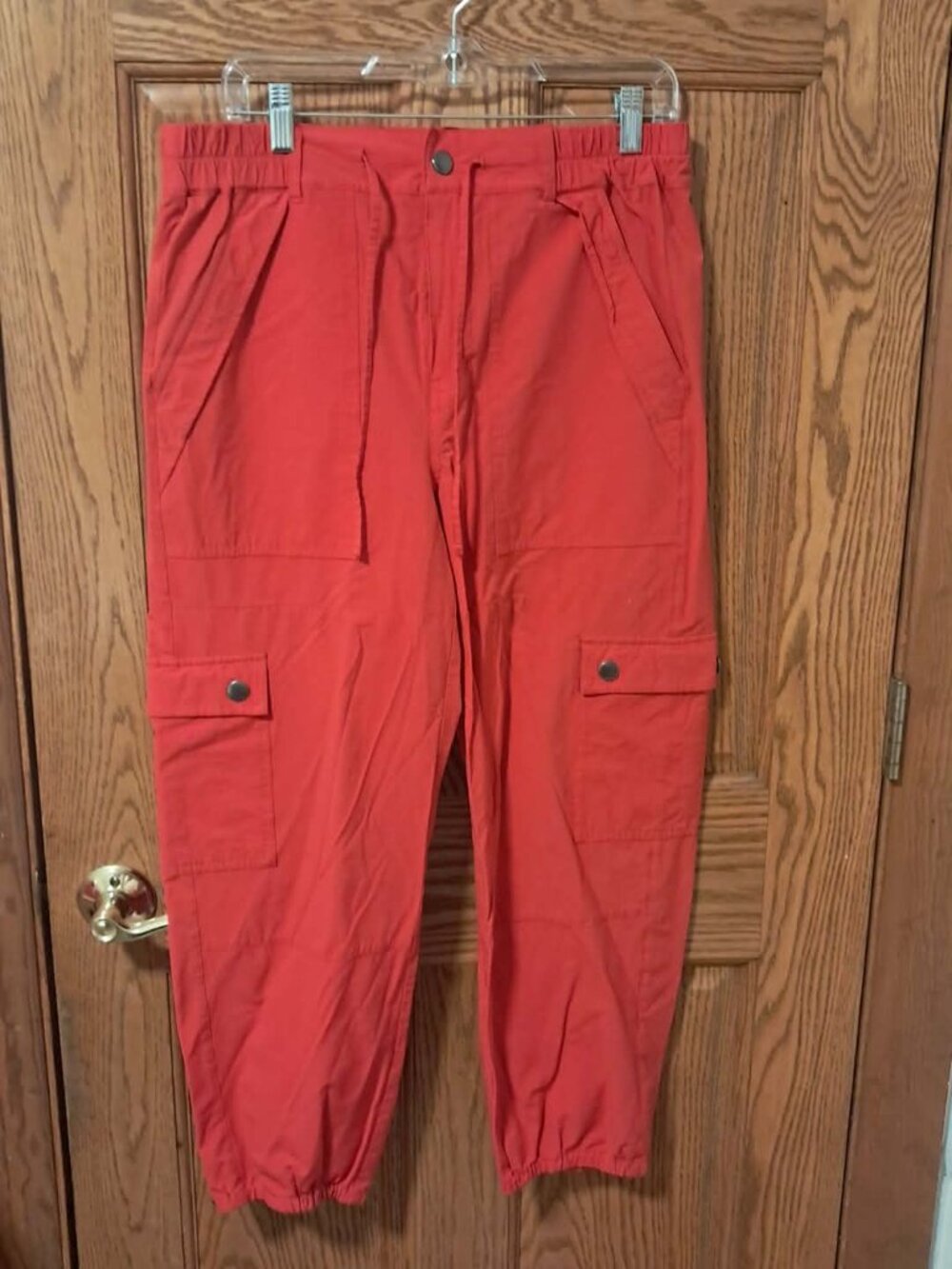 womens pants red